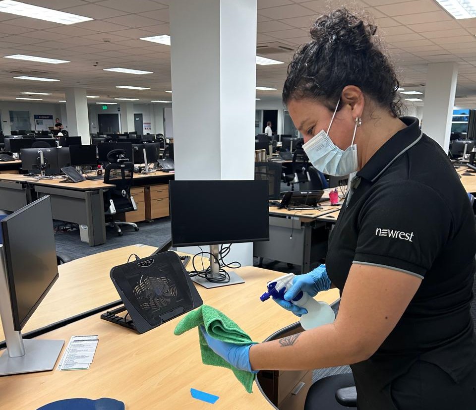 Newrest et Kuehne & Nagel